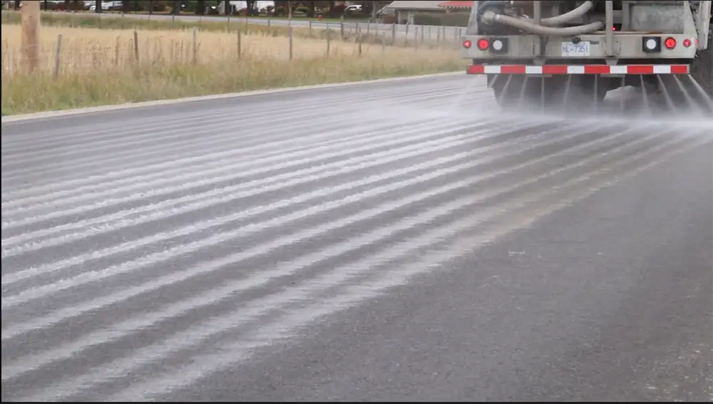 Anti-icing brine pre-treatment on a Green Bay commercial lot