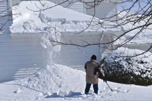 Ice dam removal Ashwaubenon, WI using steam on a residential roof