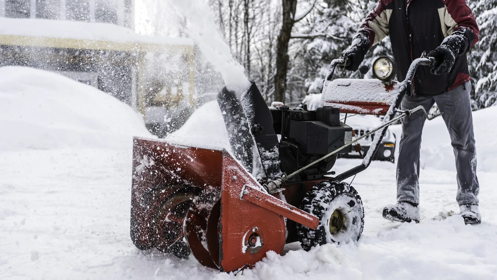 Residential snow removal Bellevue, WI clearing a home driveway